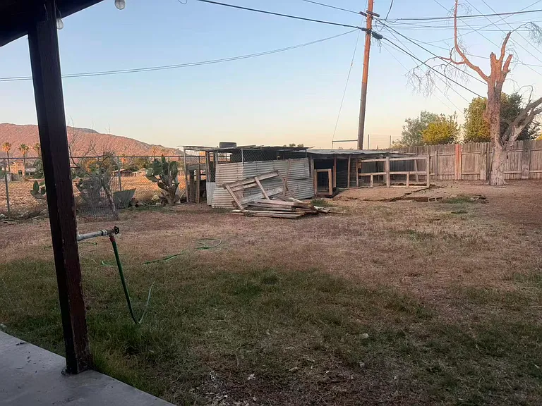 3962 Rosal Rd — Photo 35