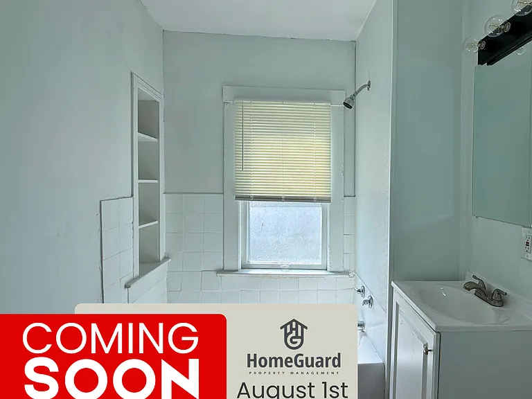 9419 Benham Ave — Photo 3