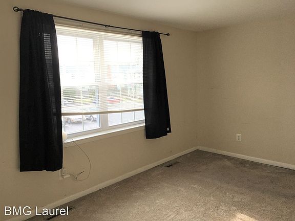 2nd image of 256 Glenda Ct