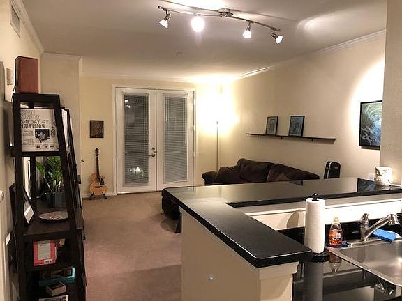 3rd image of 903 Providence Pl APT 381