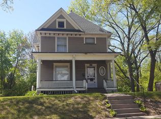 1230 29th St, Rock Island, IL