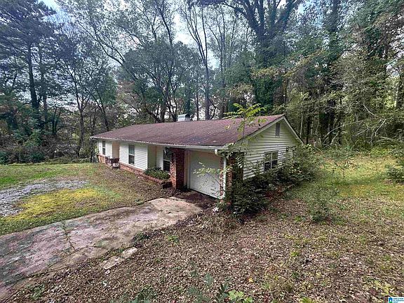 2nd image of 900 Hideaway Dr