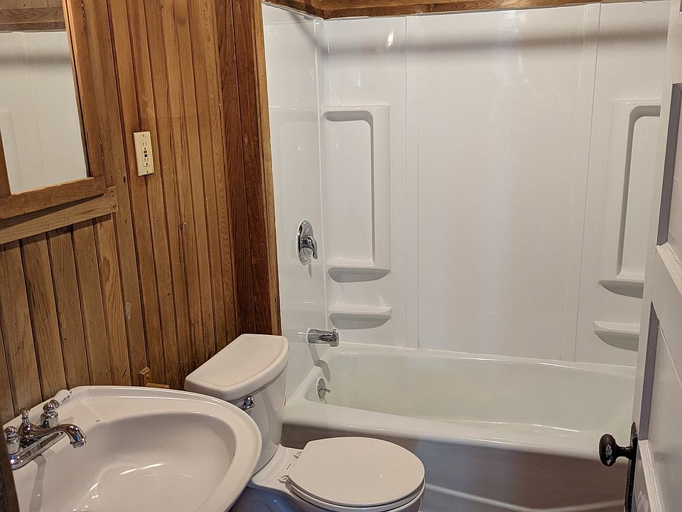 83 Gridley St FLOOR 2, Bristol, CT 06010 Zillow