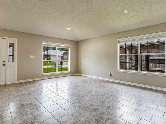 5th image of 6336 Mers Ln