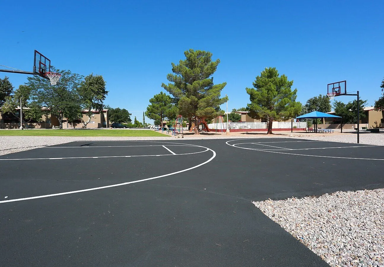 Vista Village Apartments — Photo 1