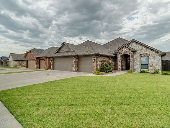 3rd image of 2306 SW 56th St