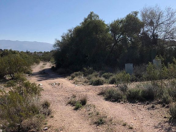 4th image of 3701 S Camino Seco #F