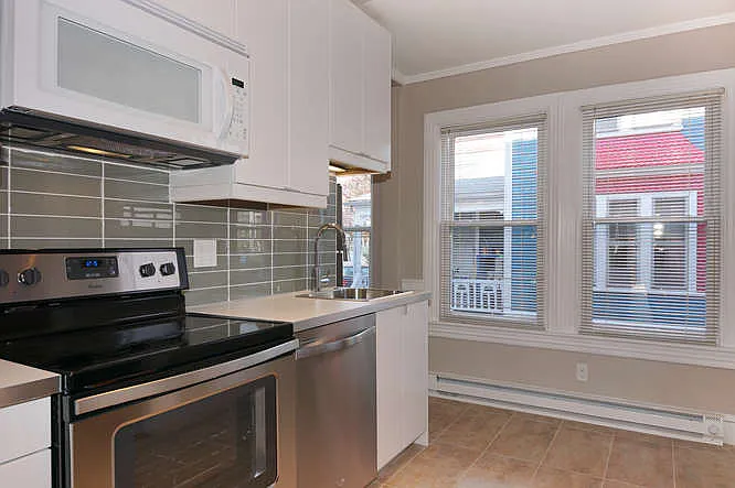 48 Bank St #1 — Photo 6