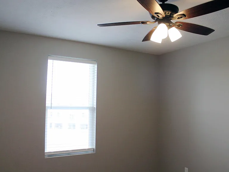 Prairie Heights Apartments — Photo 143