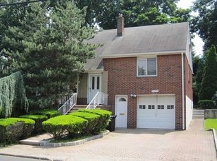 1058 Harvard Pl, Fort Lee, NJ 07024