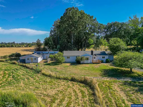 3355 SW 53rd St, Corvallis, OR 97333