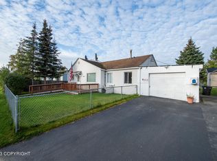 1514 Wintergreen St, Anchorage, AK 99508