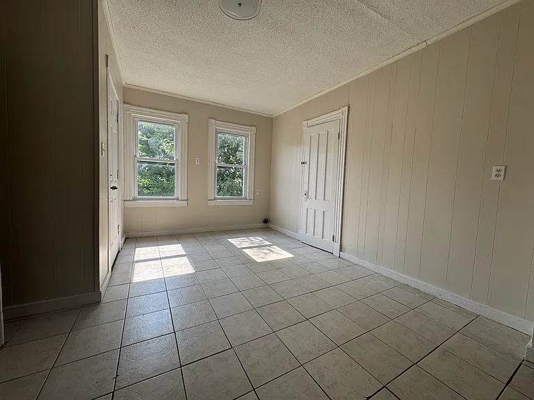 221 Willow St #3C — Photo 7
