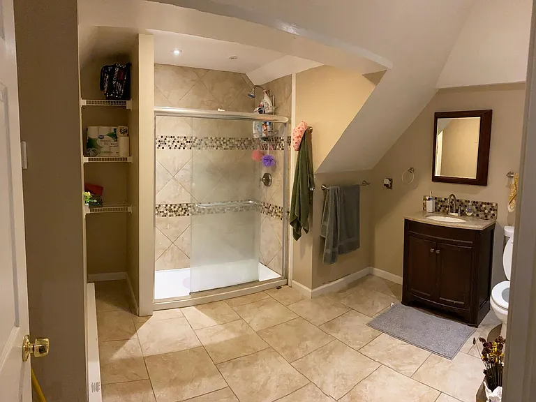 19 Edwards St — Photo 13