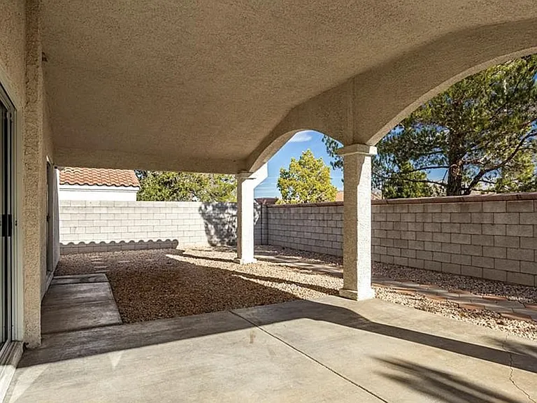 276 Cattlebaron Ter — Photo 22