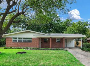 118 W Ridgewood Dr, Garland, TX 75041