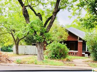 702 S Pearl St, Belton, TX 76513
