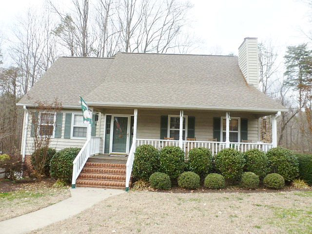 1st image of 112 Forest Ct