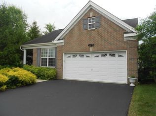 1 Sunset Ct, Dayton, NJ 08810