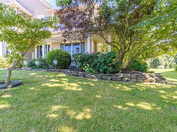 2nd image of 546 Dunnbridge Dr