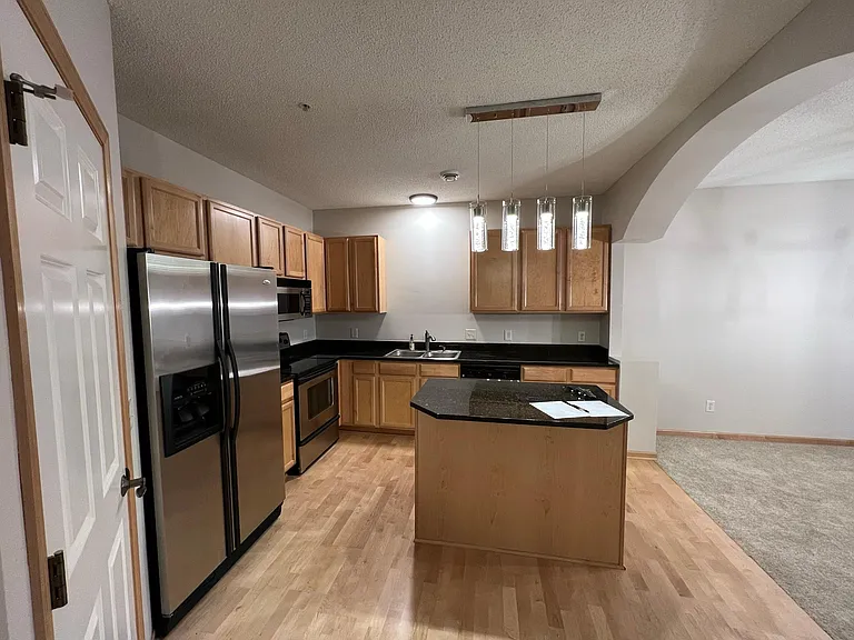 111310 Village Rd — Photo 5