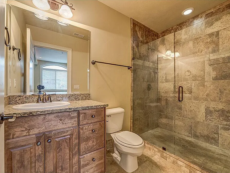 Bathroom #2