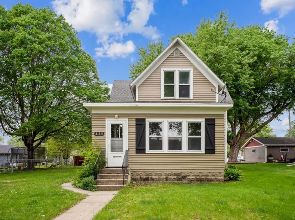 820 1st Ave, Gibbon, MN 55335