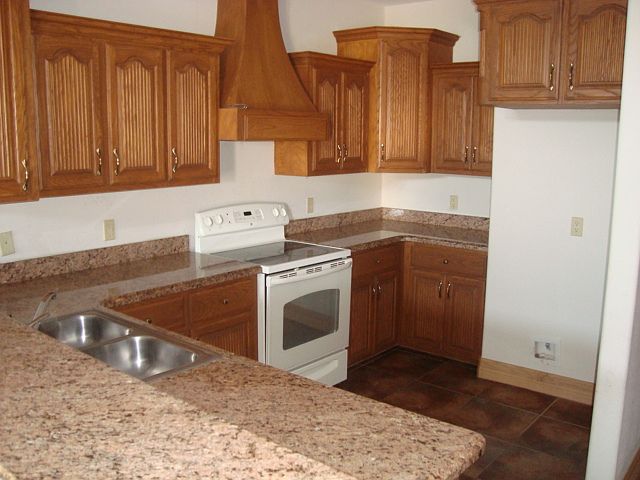 2nd image of 1521 New Orleans Cir