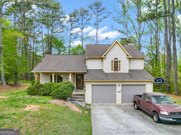 991 Lisa Kay Dr, Lawrenceville, GA 30046