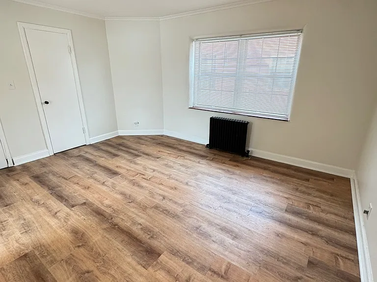 111 Colton Ave #10 — Photo 3
