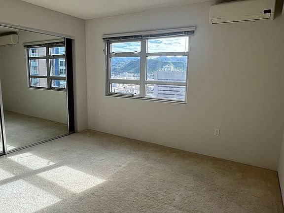 5th image of 801 South St APT 2702