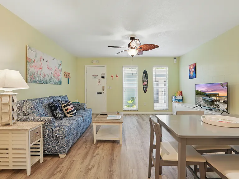 199 Tyler Ave #18 — Photo 4