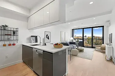 Rented by Living New York