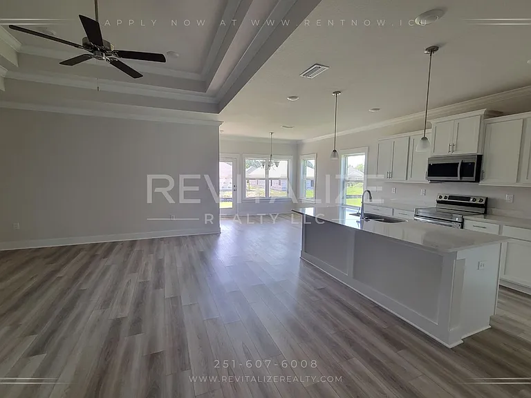 1730 Grouse St — Photo 31