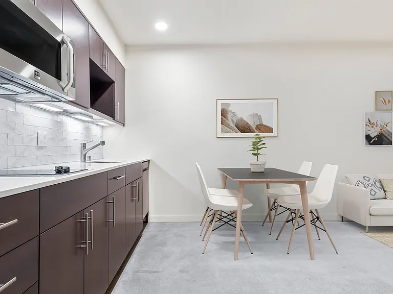 Bell View Apartments — Photo 96