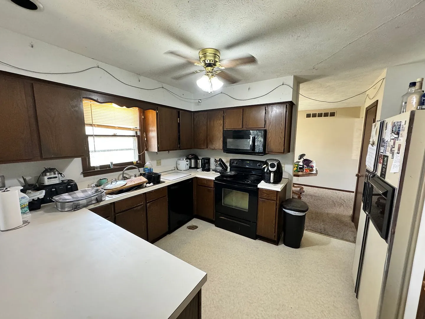 4 Bed, 3 Bath home on West Side of Manhattan Near CiCo Park! — Photo 3