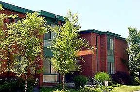 Courtyard Apartments — Photo 35