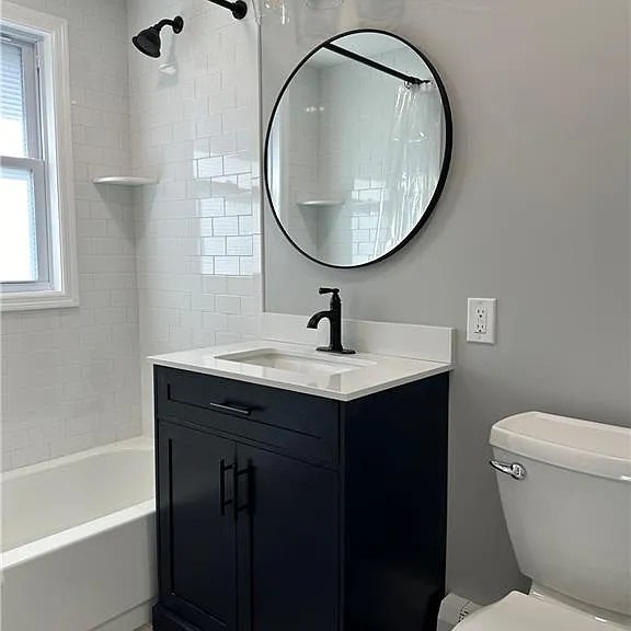 10 Lake Ave — Photo 15