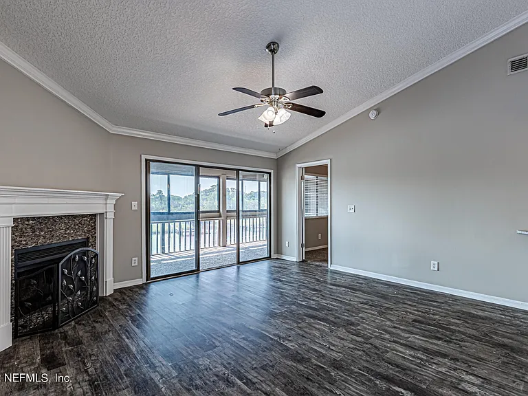 1909 University Blvd S #503 — Photo 15