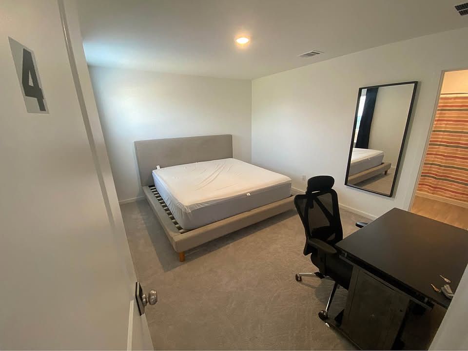 1st image of 9107 Selene Pl #4
