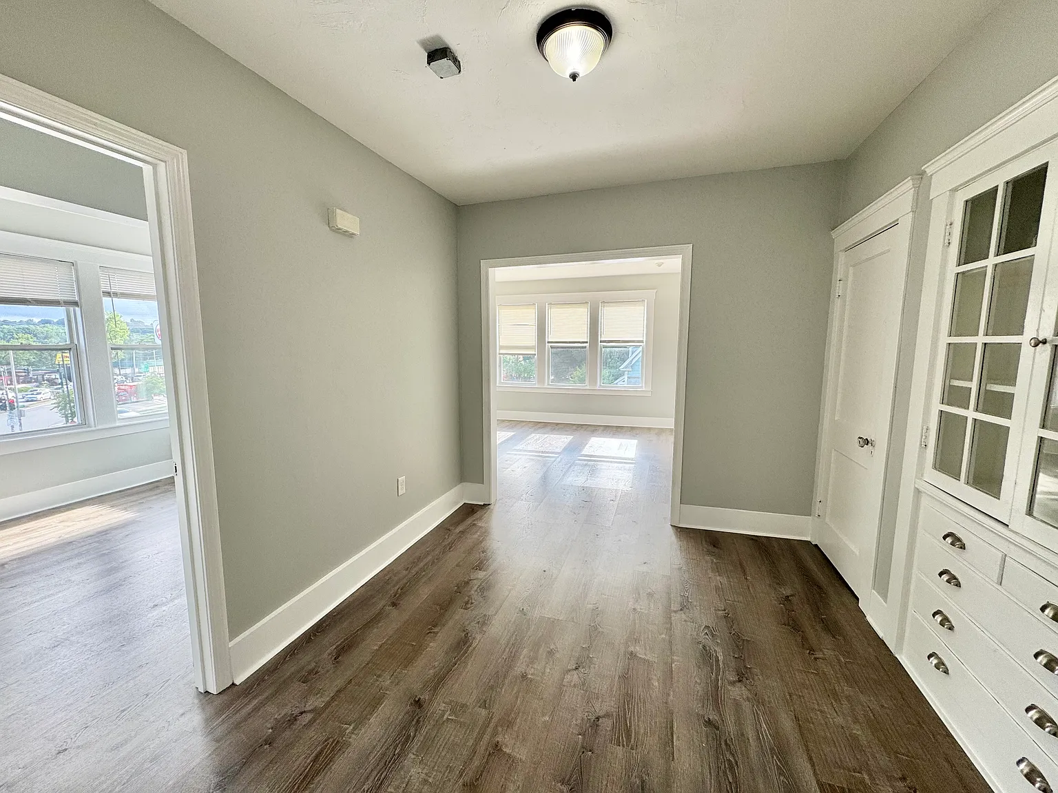 2 bed, $1,950 — Photo 4