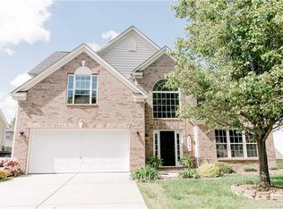 2953 Hidden Ct, Charlotte, NC 28214