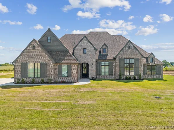 16505 S 4th East Ave, Glenpool, OK 74033