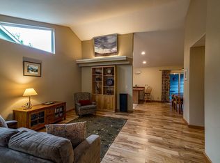 1627 NW Elgin Ave, Bend, OR 97703