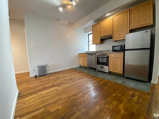 Rented by Best Apartments North Inc | media 49