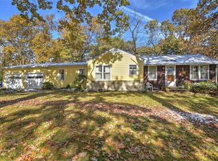 540 E Grove Rd, Decatur, IL 62521