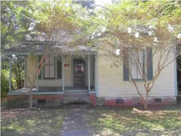 248 1st St, Prattville, AL 36067