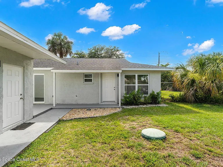3077 Sea Gate Cir — Photo 20