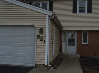 521 Monroe Rd, Bolingbrook, IL 60440