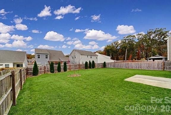 4th image of 1310 Harkey Creek Dr
